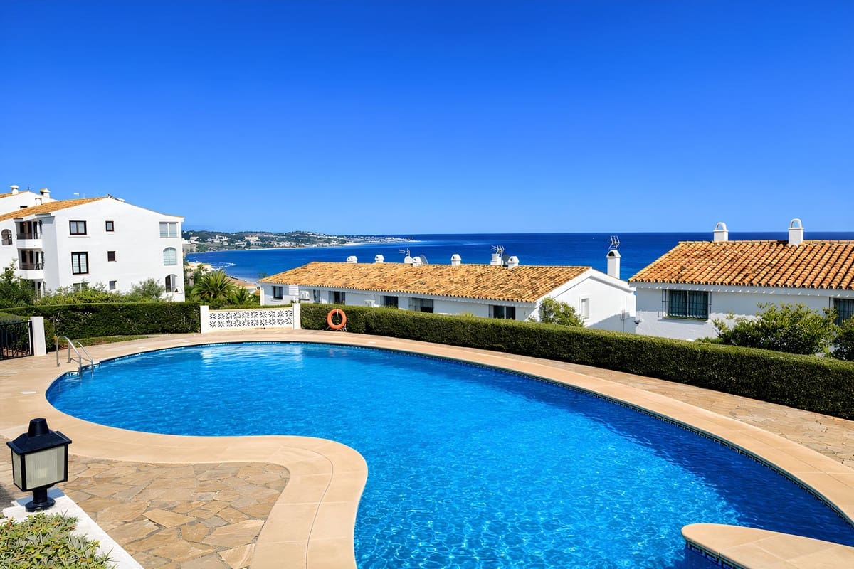 2 soveværelse Lejlighed til salg i Torrenueva med swimmingpool - € 339.950 (Ref: 8842045)