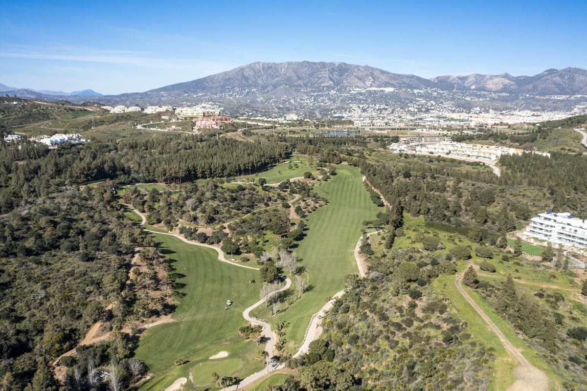 3 soverom Leilighet til salgs i El Chaparral med svømmebasseng garasje - € 495 000 (Ref: 9019803)