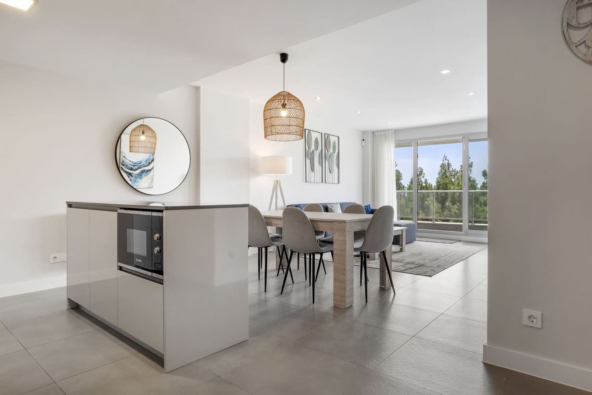 3 soverom Leilighet til salgs i El Chaparral med svømmebasseng garasje - € 495 000 (Ref: 9019803)