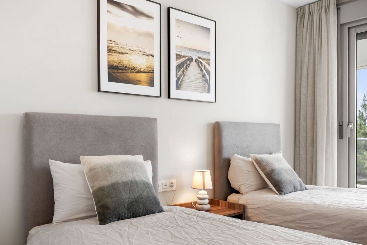 3 soverom Leilighet til salgs i El Chaparral med svømmebasseng garasje - € 495 000 (Ref: 9019803)