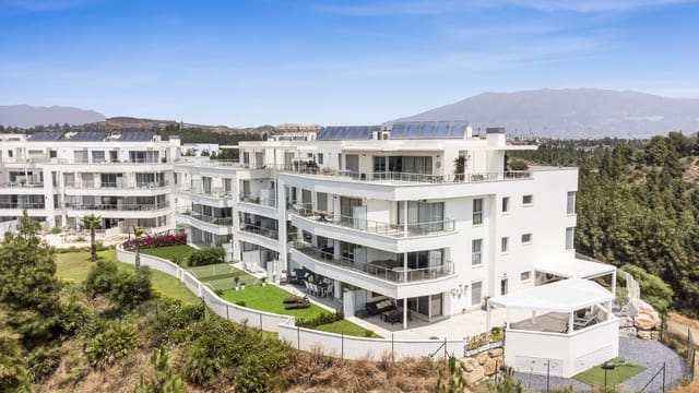 3 soveværelse Lejlighed til salg i El Chaparral, Mijas med swimmingpool garage - € 495.000 (Ref: 9019803)