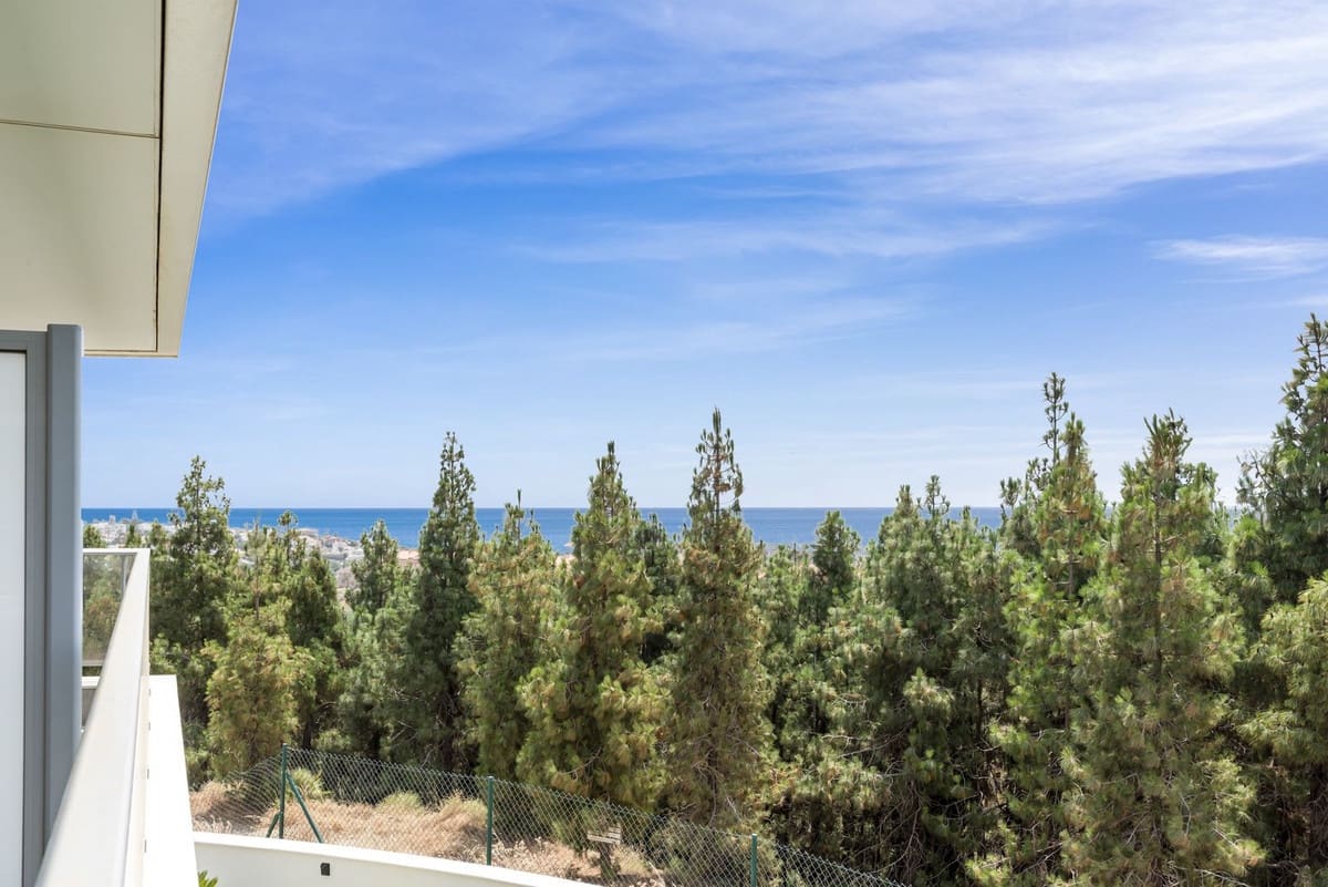 3 soverom Leilighet til salgs i El Chaparral med svømmebasseng garasje - € 495 000 (Ref: 9019803)