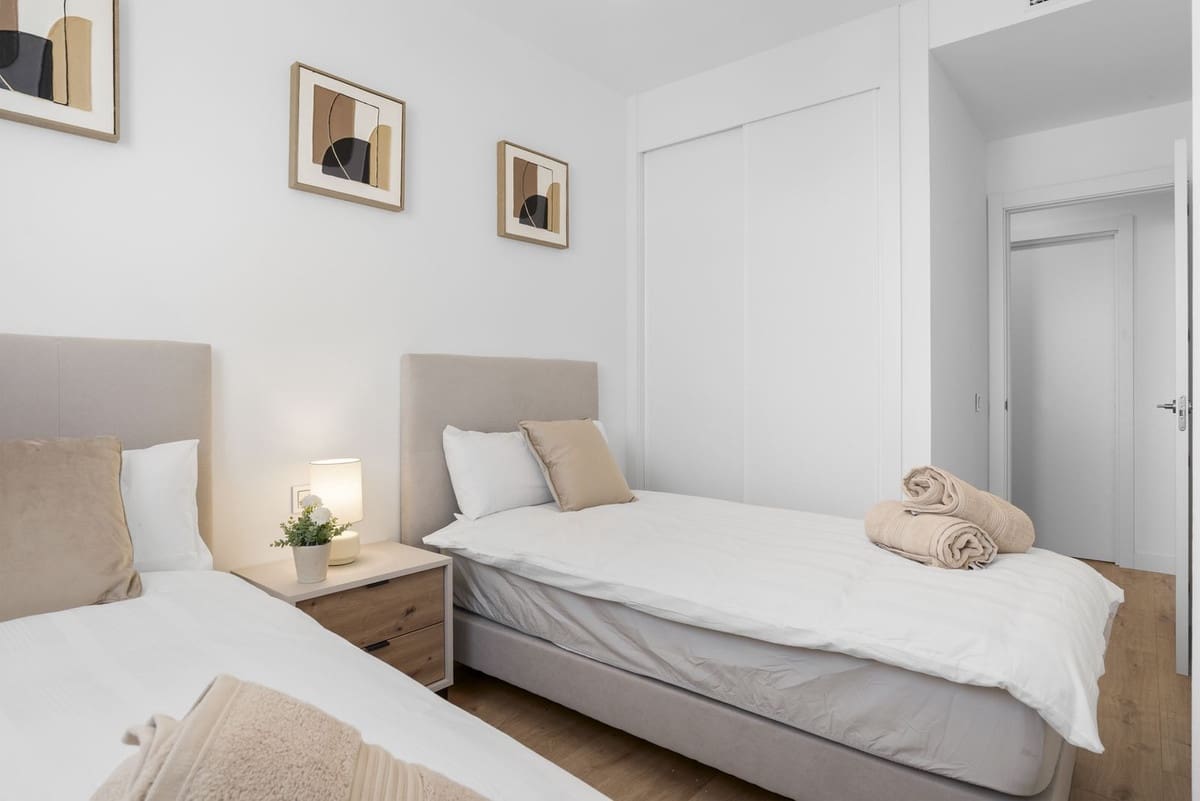 2 chambre Appartement à vendre à Malaga ville avec piscine garage - 400 000 € (Ref: 9132036)