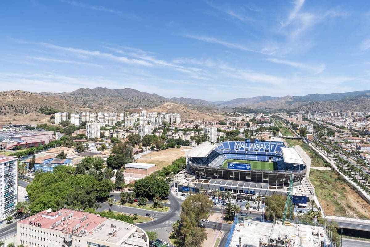 2 chambre Appartement à vendre à Malaga ville avec piscine garage - 400 000 € (Ref: 9132036)