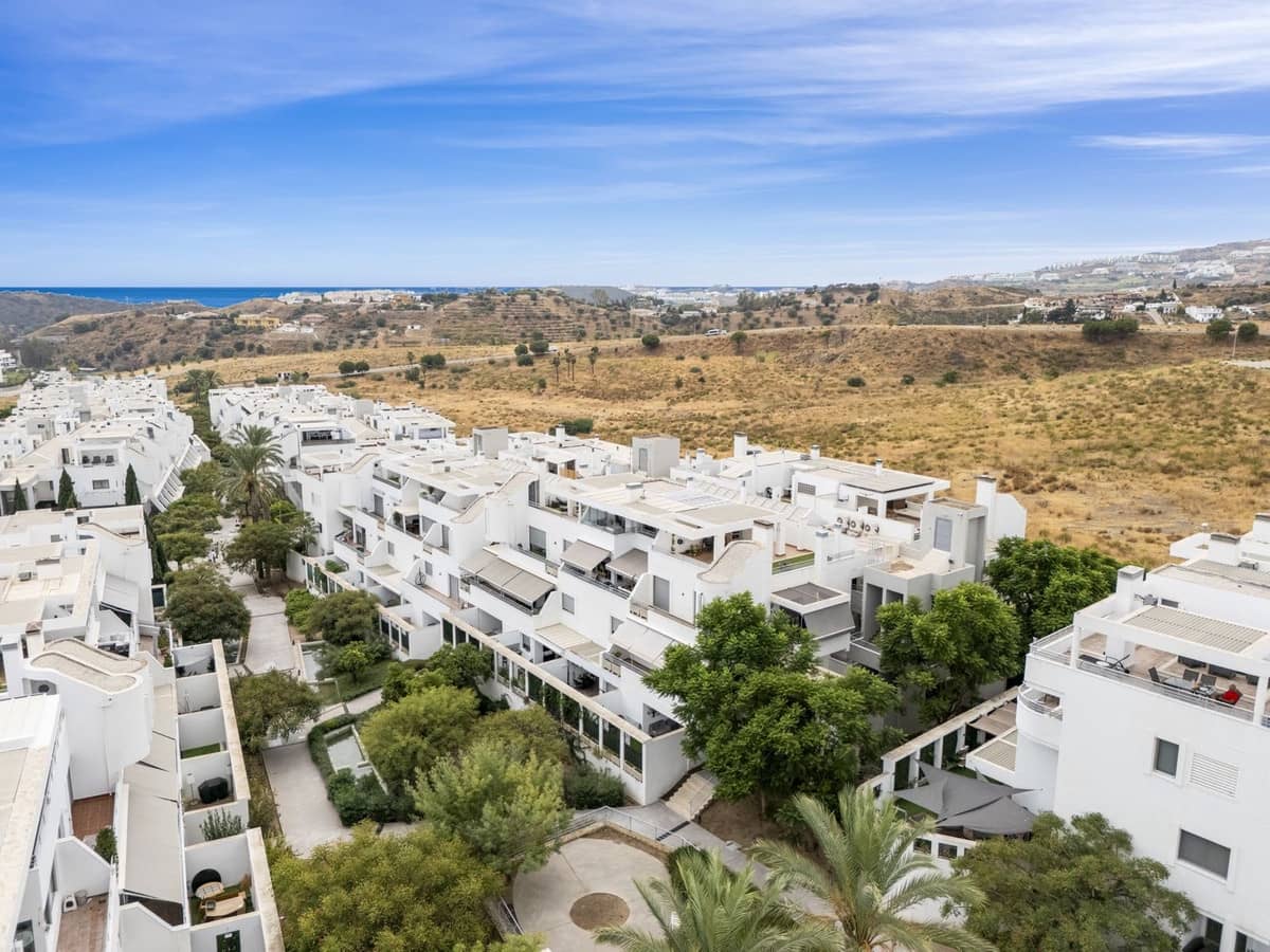 3 bedroom Apartment for sale in La Cala de Mijas with pool garage - € 455,000 (Ref: 9263930)