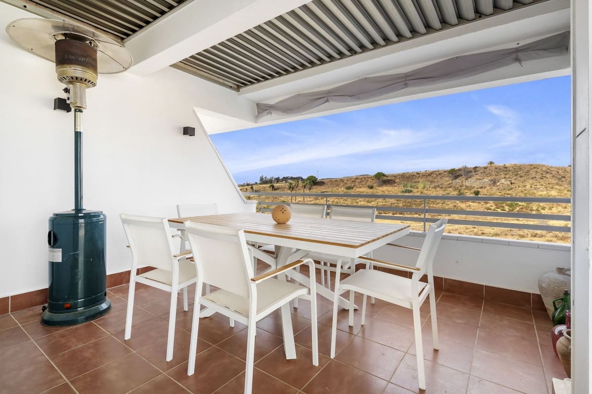 3 bedroom Apartment for sale in La Cala de Mijas with pool garage - € 575,000 (Ref: 9263931)