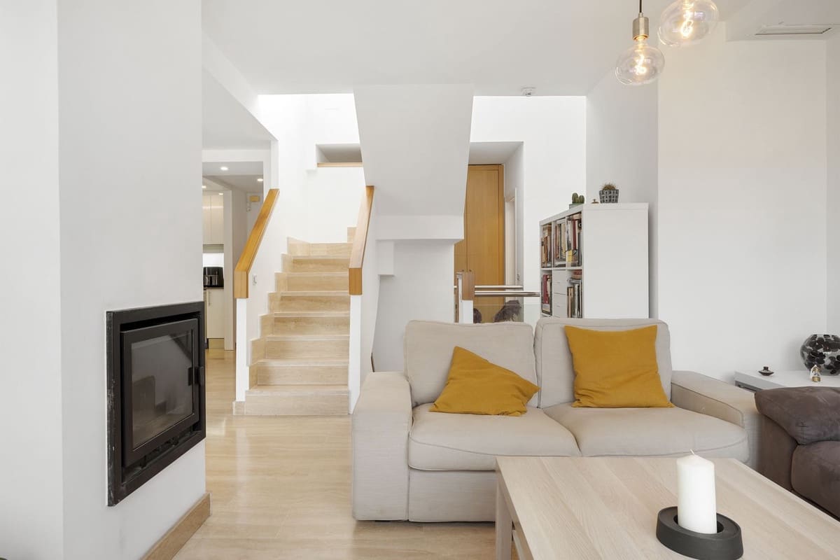 3 bedroom Apartment for sale in La Cala de Mijas with pool garage - € 575,000 (Ref: 9263931)