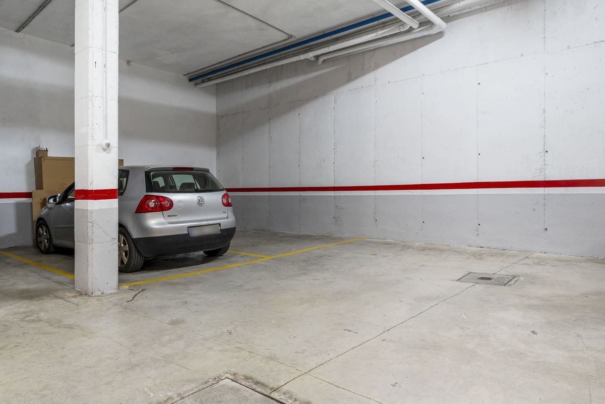 2 soverom Leilighet til salgs i La Cala de Mijas med svømmebasseng garasje - € 375 000 (Ref: 9293558)