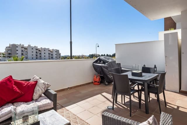 2 bedroom Apartment for sale in La Cala de Mijas, Mijas with pool garage - € 375,000 (Ref: 9293558)