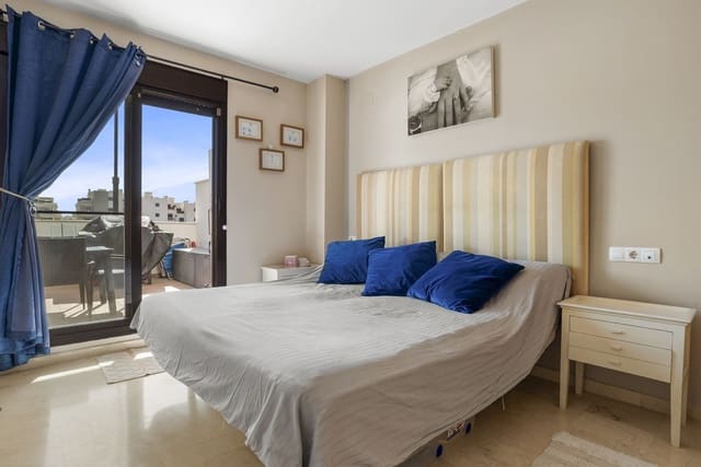 2 bedroom Apartment for sale in La Cala de Mijas, Mijas with pool garage - € 375,000 (Ref: 9293558)