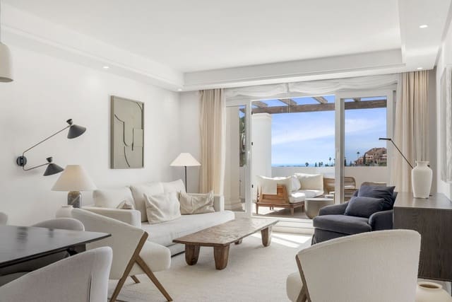 3 sypialnia Apartament na sprzedaż w Aloha Golf, Marbella z basenem garażem - 849 000 € (Ref: 9325249)