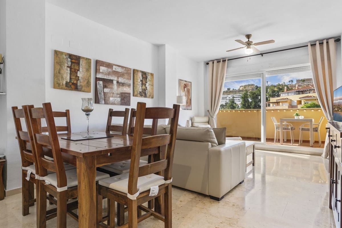 2 bedroom Apartment for sale in La Cala de Mijas with pool garage - € 375,000 (Ref: 9378690)