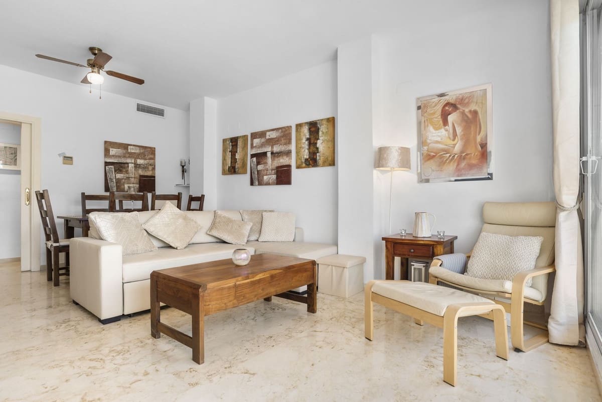 2 bedroom Apartment for sale in La Cala de Mijas with pool garage - € 375,000 (Ref: 9378690)