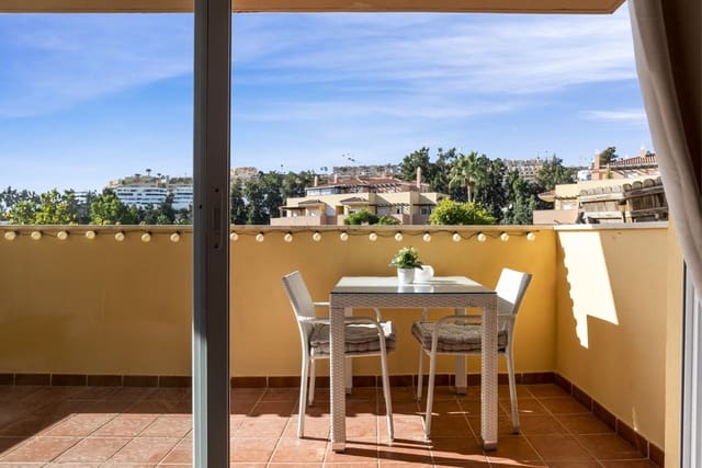 2 soverom Leilighet til salgs i La Cala de Mijas, Mijas med svømmebasseng garasje - € 375 000 (Ref: 9378690)