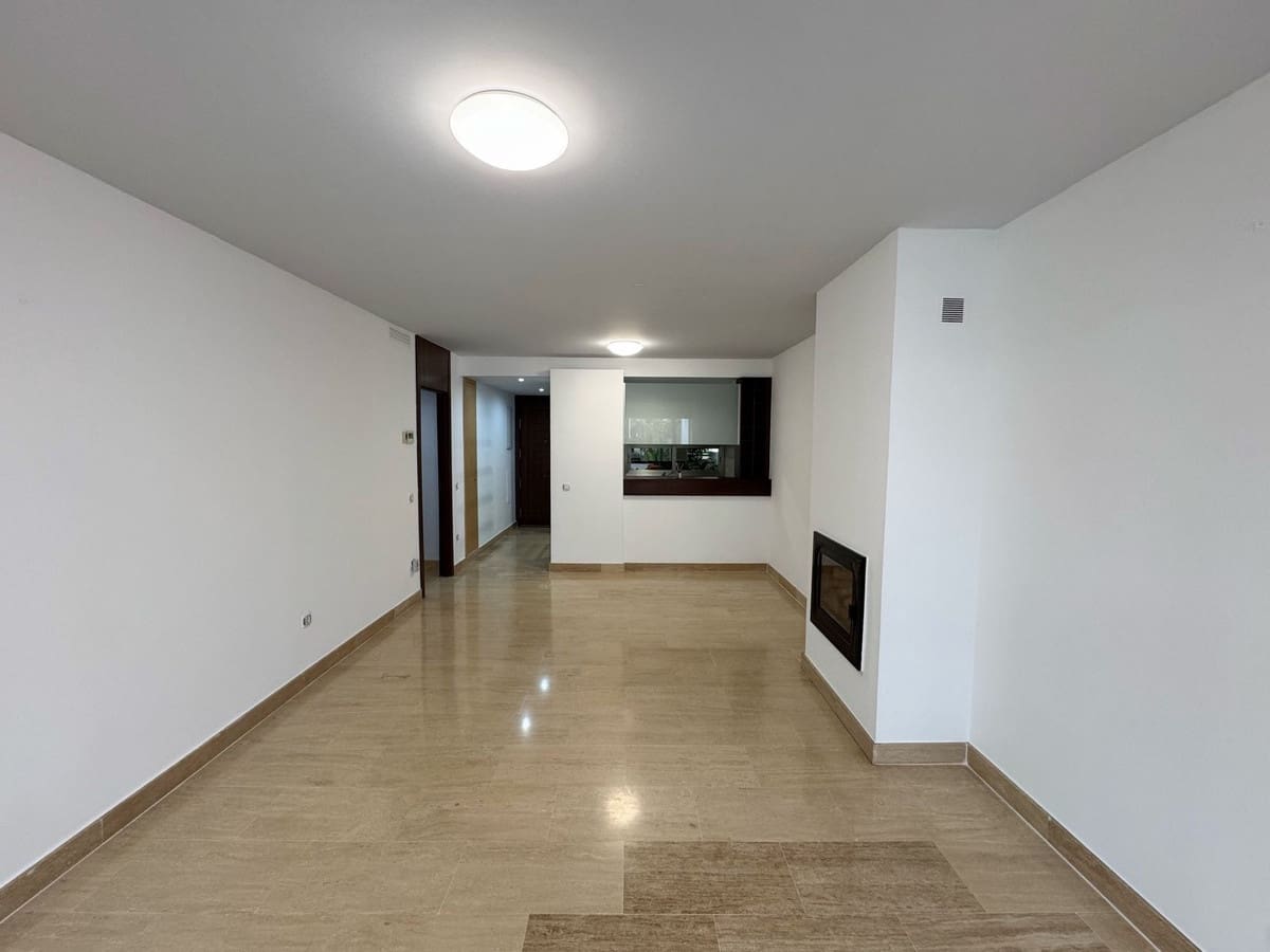 1 chambre Appartement à vendre à La Cala de Mijas avec piscine garage - 259 000 € (Ref: 9388701)