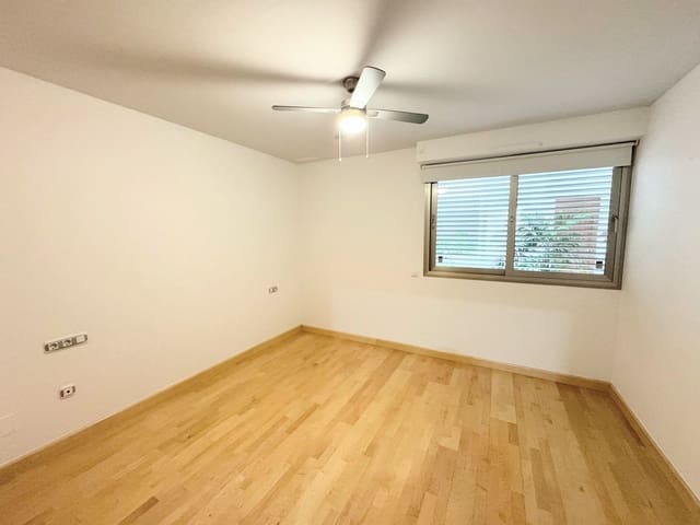 1 sypialnia Apartament na sprzedaż w La Cala de Mijas, Mijas z basenem garażem - 259 000 € (Ref: 9388701)