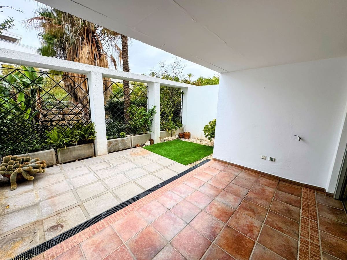 1 chambre Appartement à vendre à La Cala de Mijas avec piscine garage - 259 000 € (Ref: 9388701)