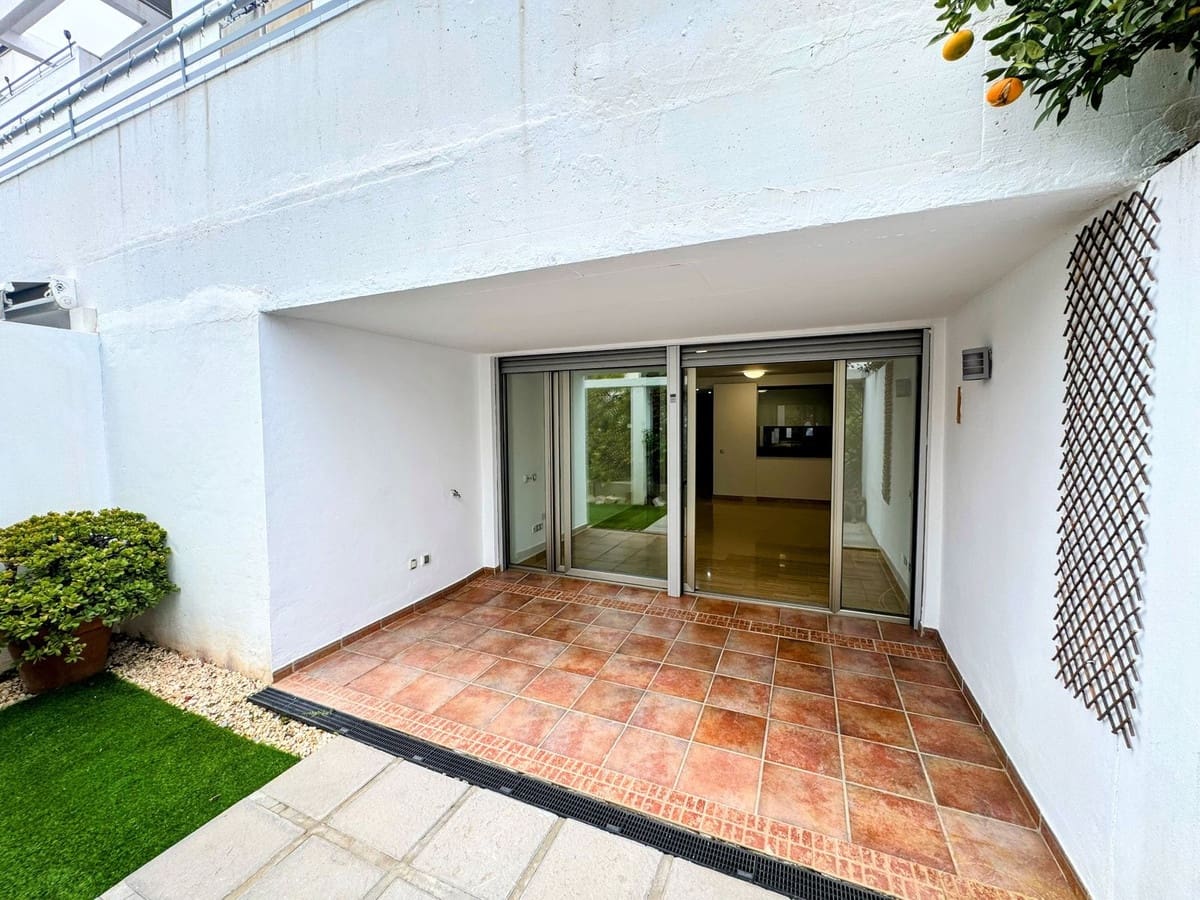 1 chambre Appartement à vendre à La Cala de Mijas avec piscine garage - 259 000 € (Ref: 9388701)