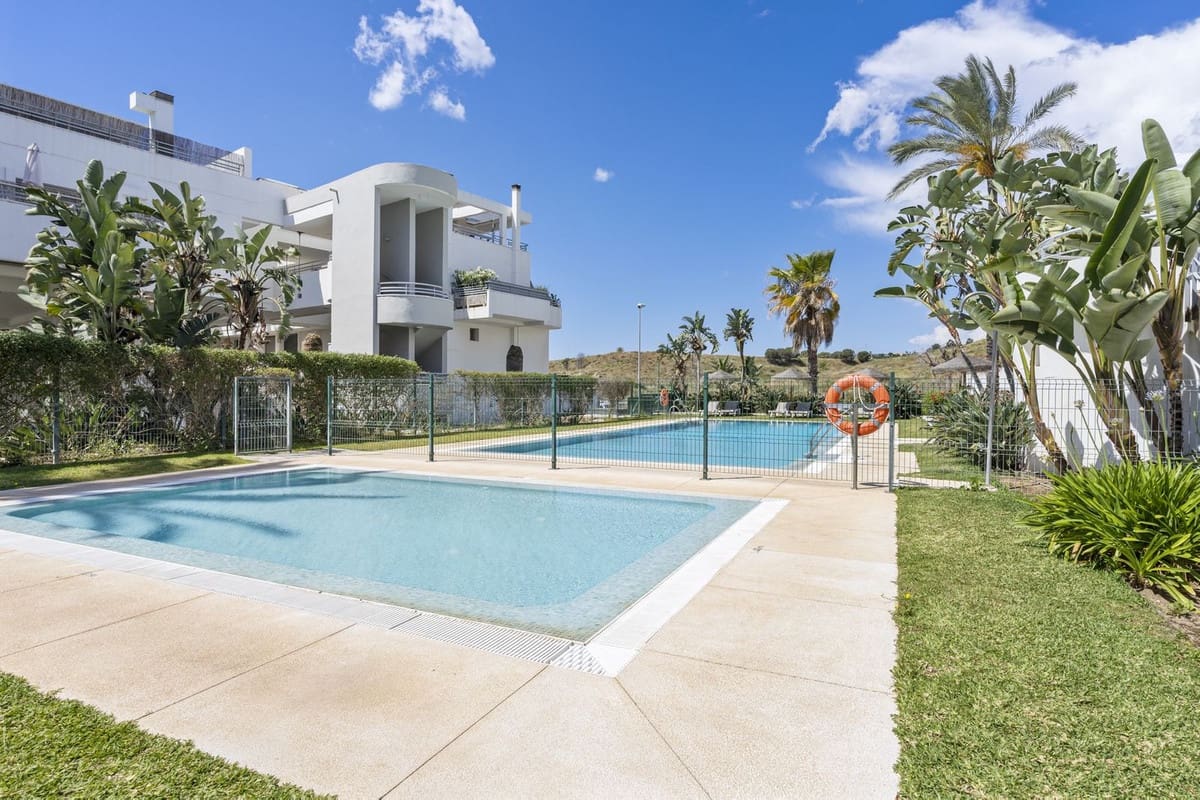 1 Zimmer Apartment zu verkaufen in La Cala de Mijas mit Pool Garage - 259.000 € (Ref: 9388701)