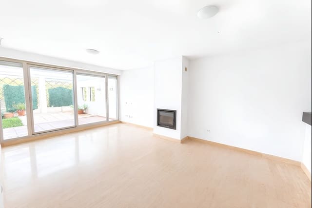 2 bedroom Apartment for sale in La Cala de Mijas, Mijas with pool garage - € 329,000 (Ref: 9528519)