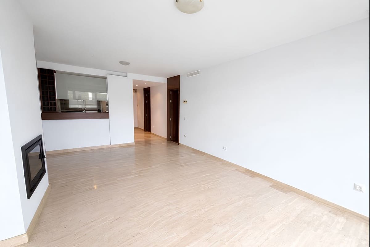 2 bedroom Apartment for sale in La Cala de Mijas with pool garage - € 329,000 (Ref: 9528519)