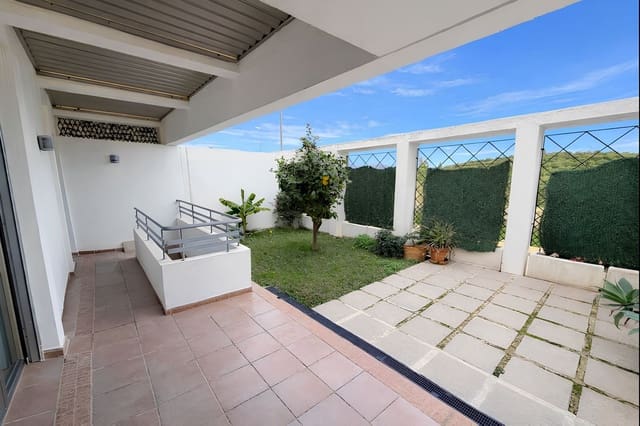 2 bedroom Apartment for sale in La Cala de Mijas, Mijas with pool garage - € 329,000 (Ref: 9528519)