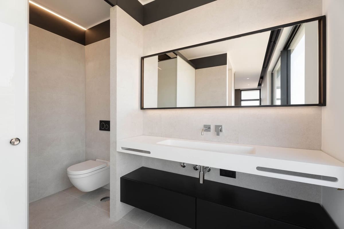 4 bedroom Villa for sale in La Cala Golf with pool garage - € 3,295,000 (Ref: 9557763)