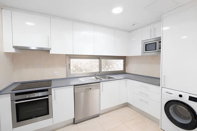 3 sovrum Lägenhet till salu i La Cala de Mijas, Mijas med pool garage - 409 000 € (Ref: 9598092)