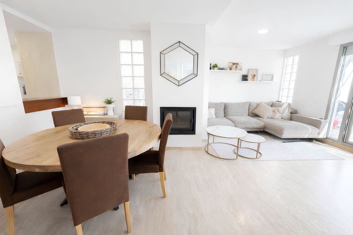 3 bedroom Apartment for sale in La Cala de Mijas with pool garage - € 475,000 (Ref: 9769075)