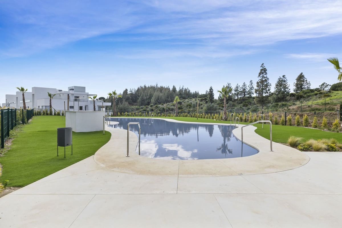 3 soverom Leilighet til salgs i Puerto de la Torre med svømmebasseng garasje - € 580 000 (Ref: 9798137)