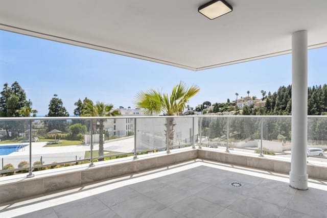 3 soverom Leilighet til salgs i Puerto de la Torre, Málaga by med svømmebasseng garasje - € 580 000 (Ref: 9798137)
