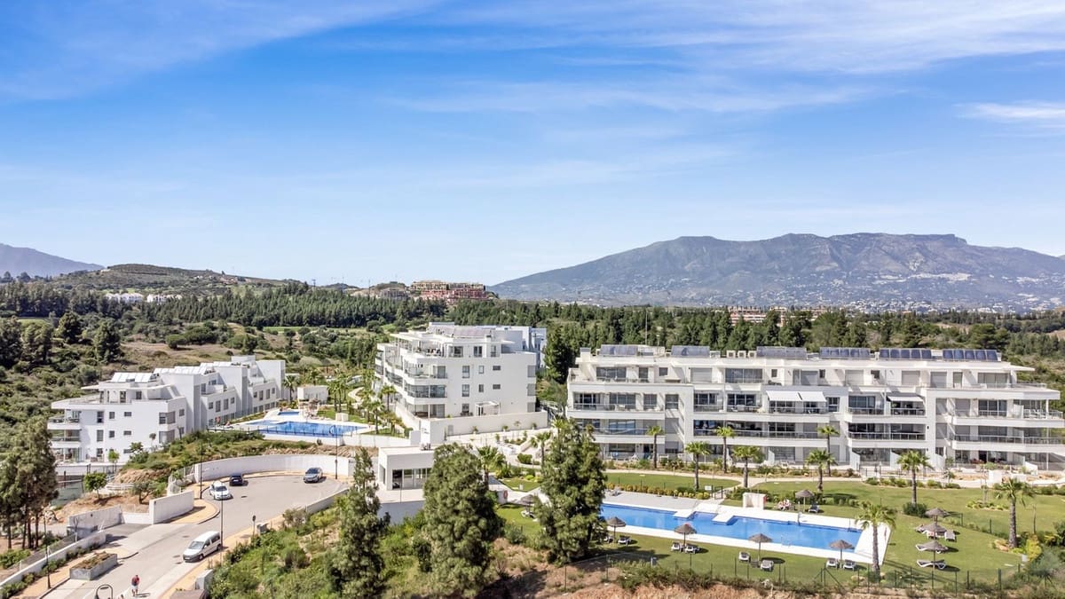3 quarto Apartamento para venda em Puerto de la Torre com piscina garagem - 580 000 € (Ref: 9798137)