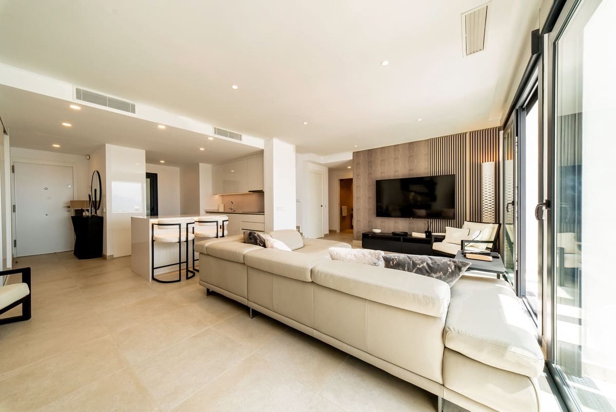 3 slaapkamer Appartement te koop in Carvajal met zwembad garage - € 1.350.000 (Ref: 9829756)