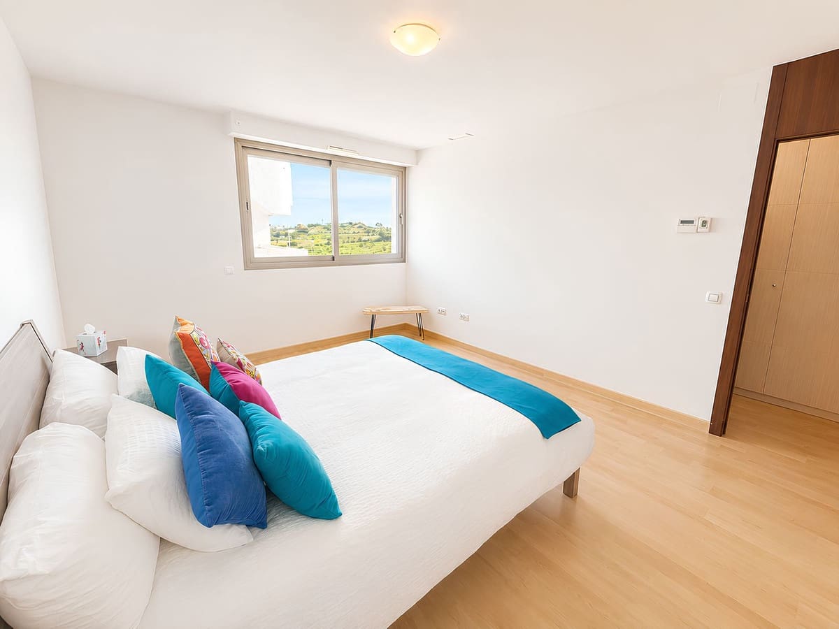 5 sovrum Lägenhet till salu i La Cala de Mijas med pool garage - 595 000 € (Ref: 9832300)