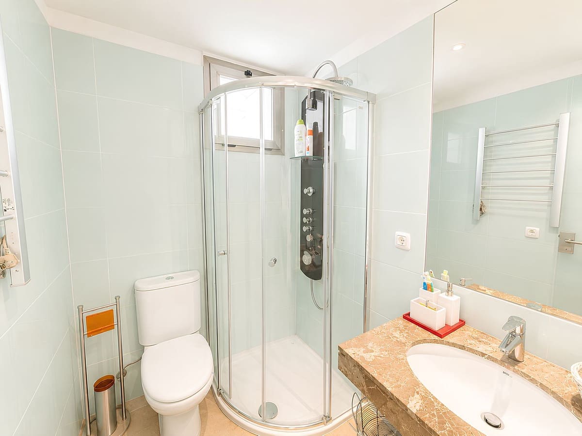 5 sovrum Lägenhet till salu i La Cala de Mijas med pool garage - 595 000 € (Ref: 9832300)
