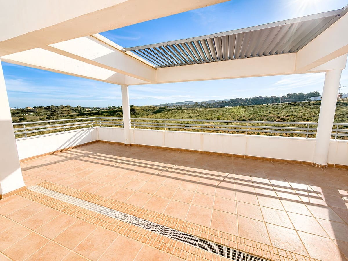 5 sovrum Lägenhet till salu i La Cala de Mijas med pool garage - 595 000 € (Ref: 9832300)