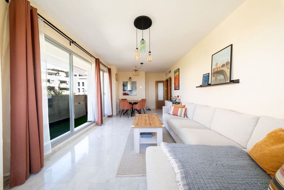 3 Zimmer Apartment zu verkaufen in Riviera del Sol mit Pool Garage - 349.000 € (Ref: 9854402)