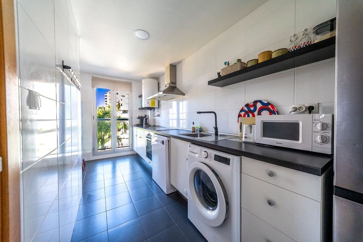 3 Zimmer Apartment zu verkaufen in Riviera del Sol mit Pool Garage - 349.000 € (Ref: 9854402)