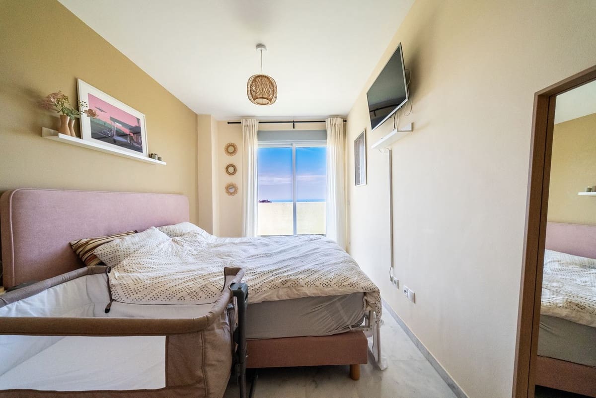 3 Zimmer Apartment zu verkaufen in Riviera del Sol mit Pool Garage - 349.000 € (Ref: 9854402)
