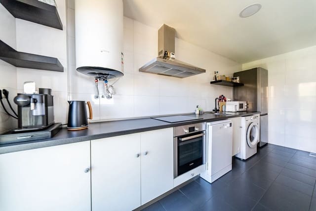 3 chambre Appartement à vendre à Riviera del Sol, Mijas avec piscine garage - 349 000 € (Ref: 9854402)