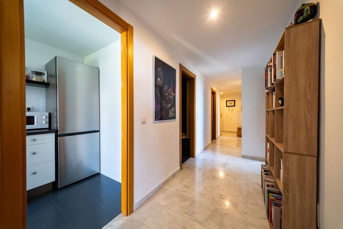 3 Zimmer Apartment zu verkaufen in Riviera del Sol mit Pool Garage - 349.000 € (Ref: 9854402)