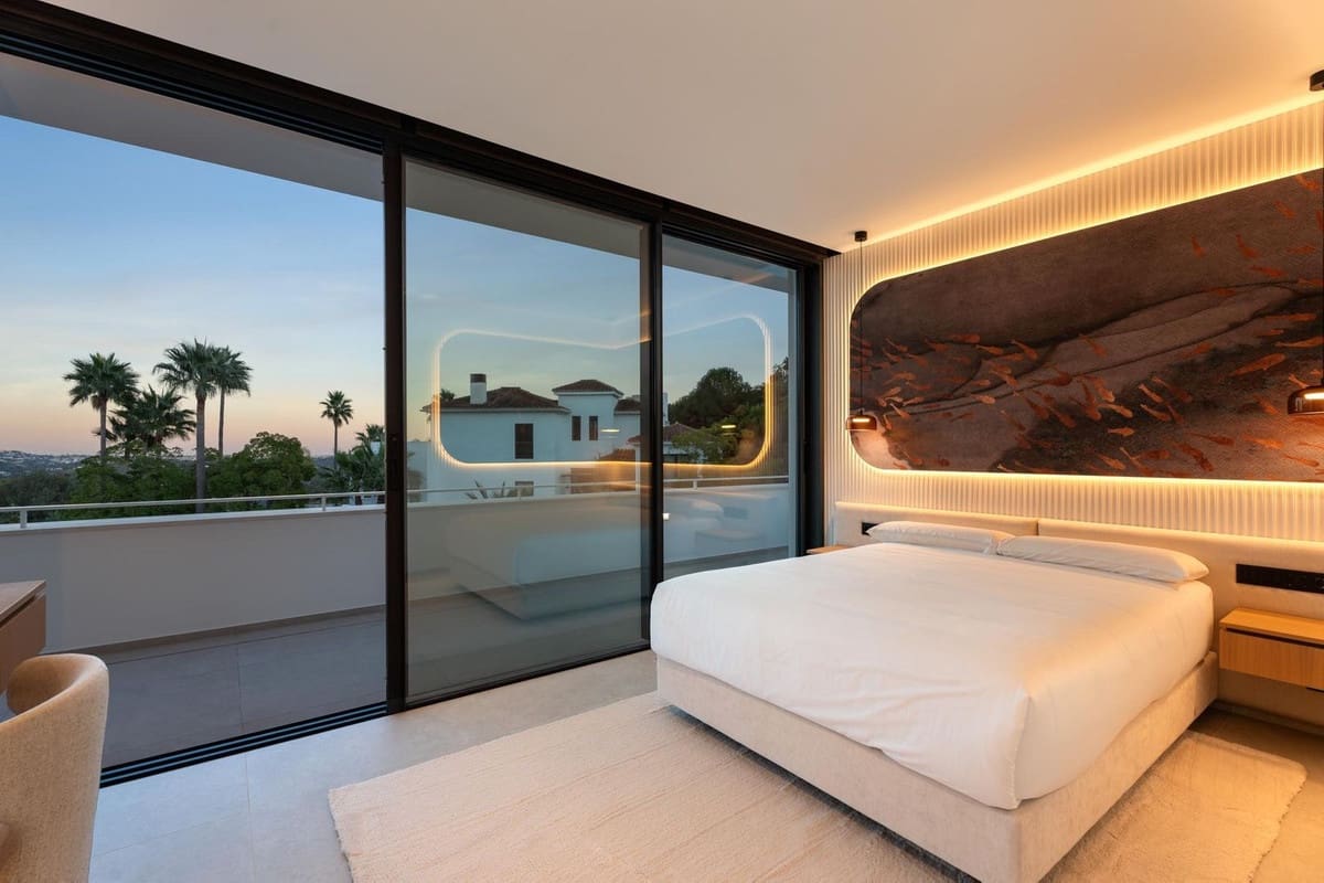 4 slaapkamer Villa te koop in La Cala Golf met zwembad garage - € 2.795.000 (Ref: 9879551)