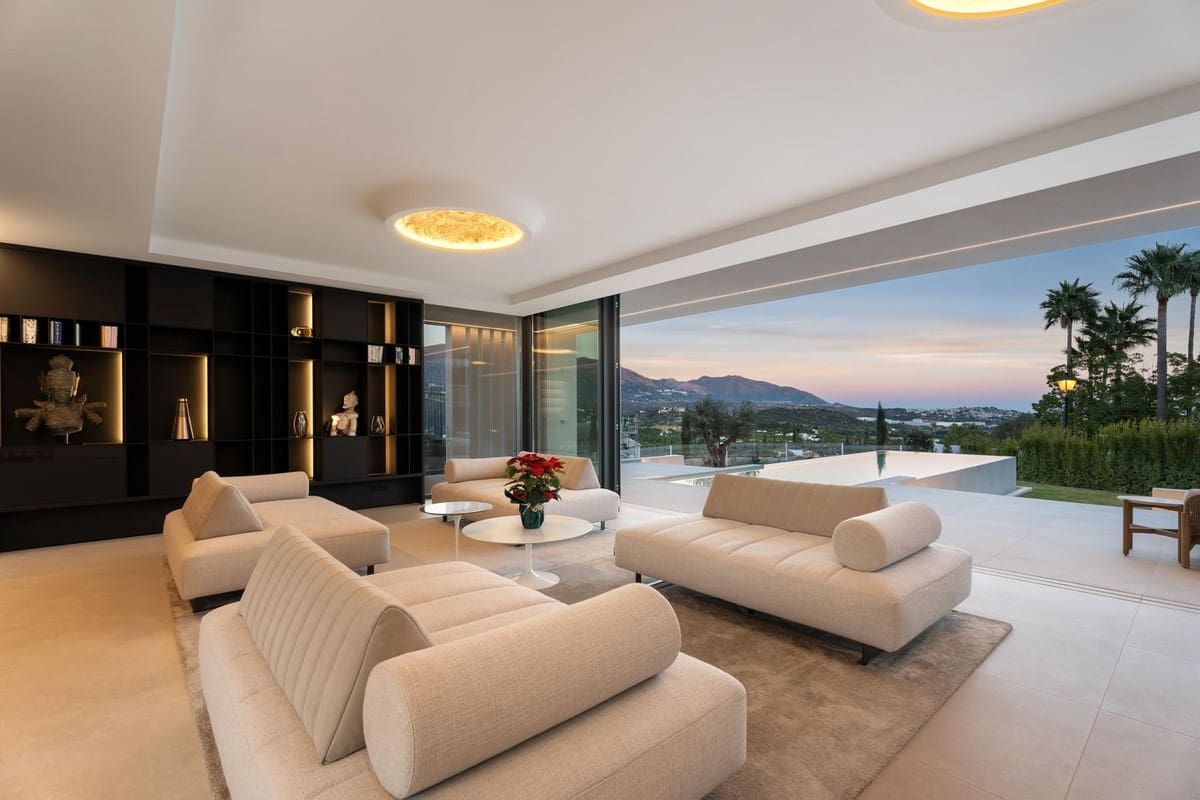 4 slaapkamer Villa te koop in La Cala Golf met zwembad garage - € 2.795.000 (Ref: 9879551)