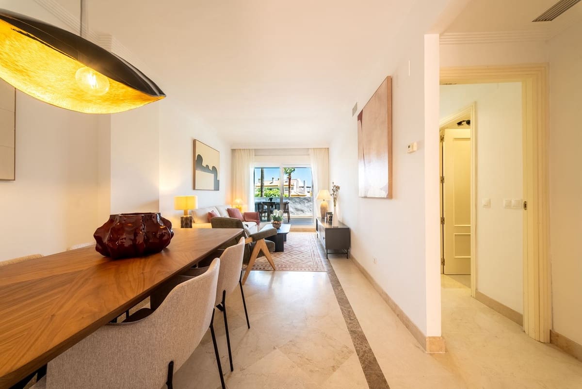 2 soveværelse Lejlighed til salg i La Cala de Mijas med swimmingpool garage - € 315.000 (Ref: 9889130)
