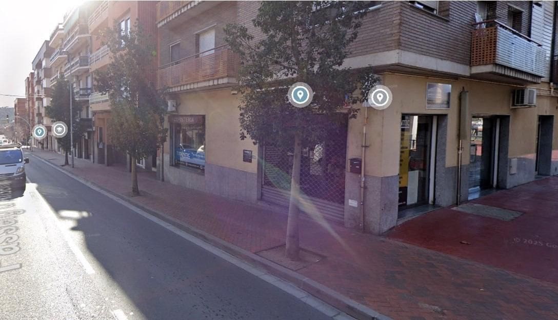 Commercial for sale in Sentmenat - € 140,000 (Ref: 9509994)