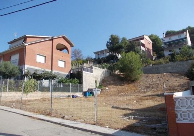 Byggetomt til salgs i Sentmenat - € 87 000 (Ref: 9510001)