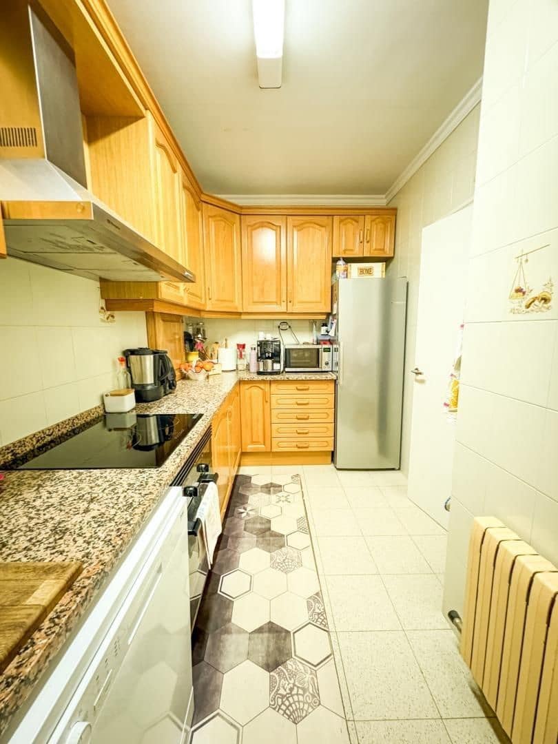 9 soveværelse Byhus til salg i Castellar del Valles med garage - € 399.000 (Ref: 9510002)