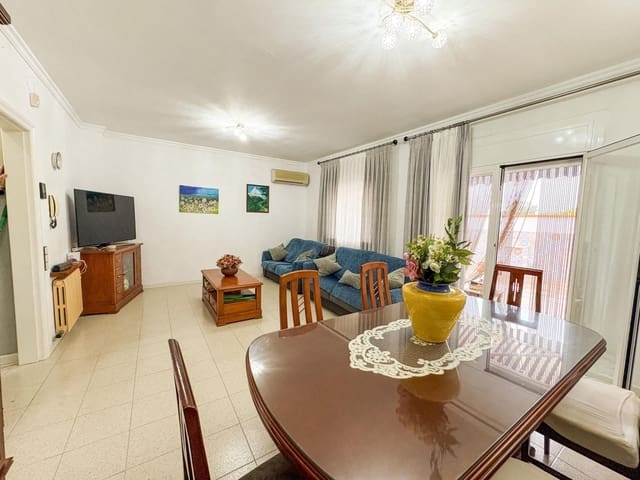 9 soveværelse Byhus til salg i Castellar del Vallès med garage - € 399.000 (Ref: 9510002)