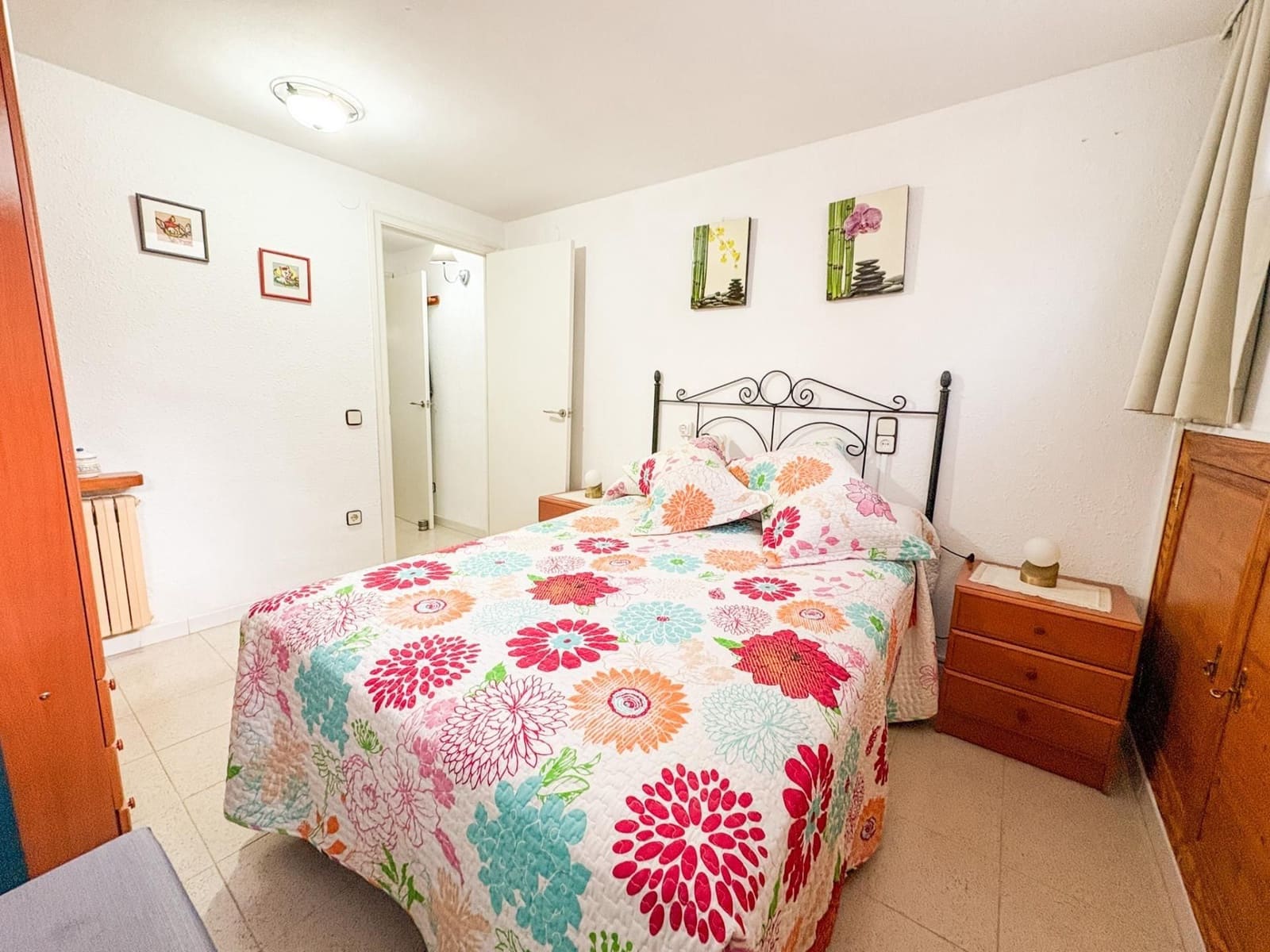 9 soveværelse Byhus til salg i Castellar del Valles med garage - € 399.000 (Ref: 9510002)