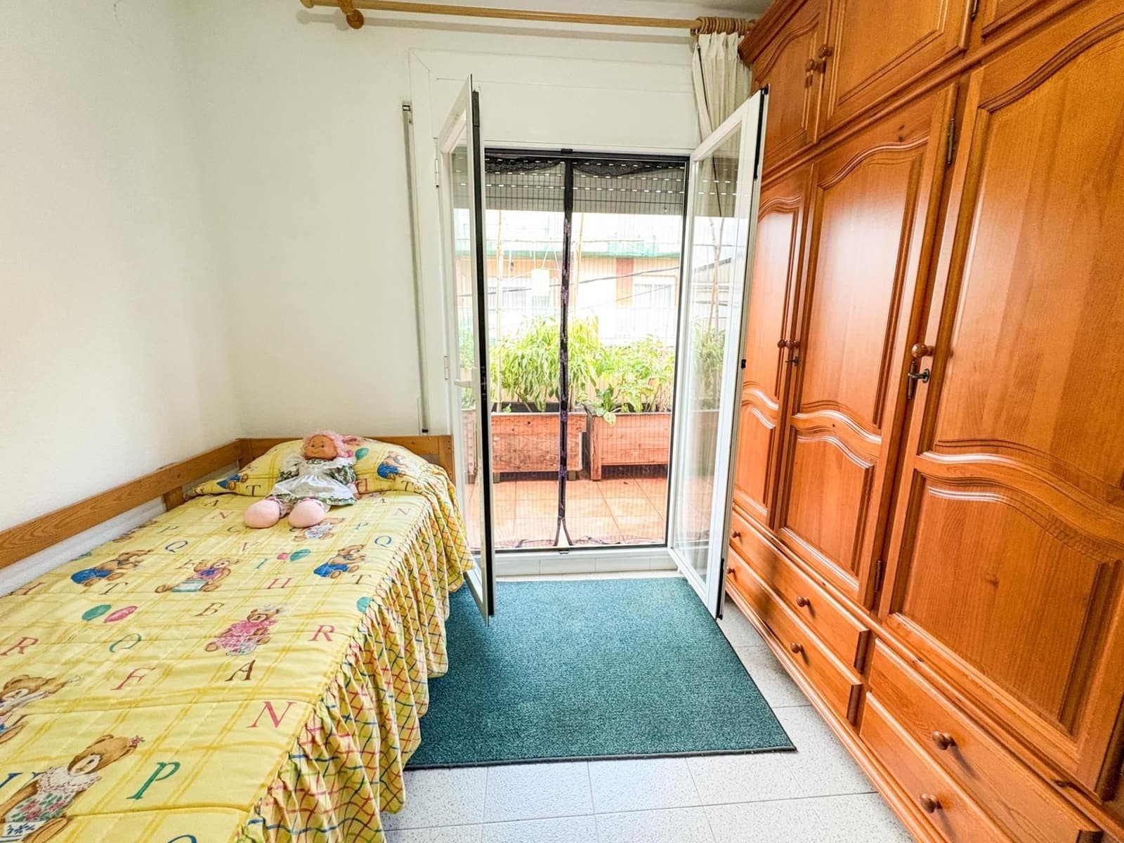 9 soveværelse Byhus til salg i Castellar del Valles med garage - € 399.000 (Ref: 9510002)